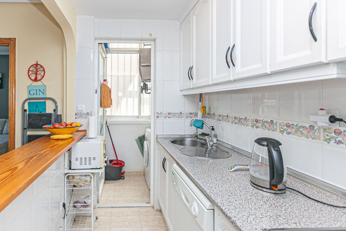 Image No.18-3 Bed Apartment for sale