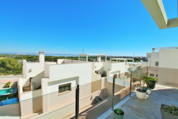 Image No.13-3 Bed Villa for sale