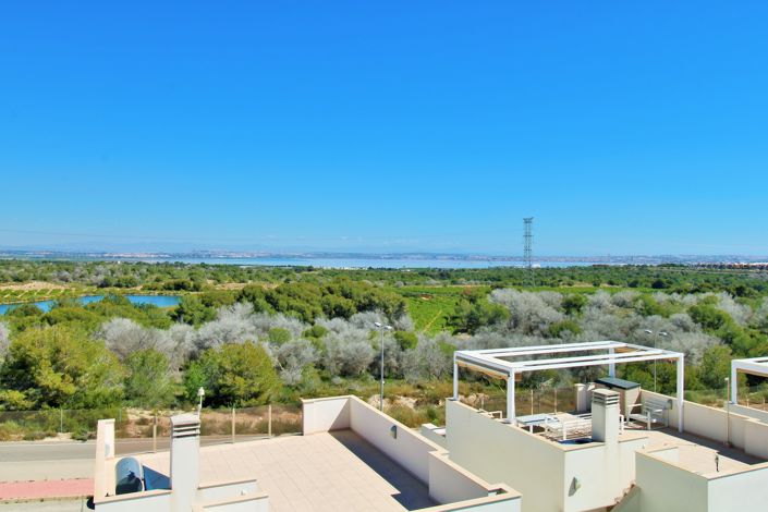 Image No.18-3 Bed Villa for sale