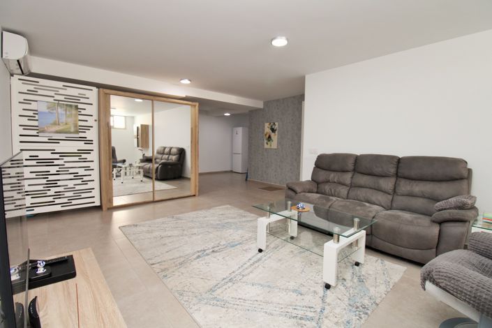 Image No.22-3 Bed Villa for sale