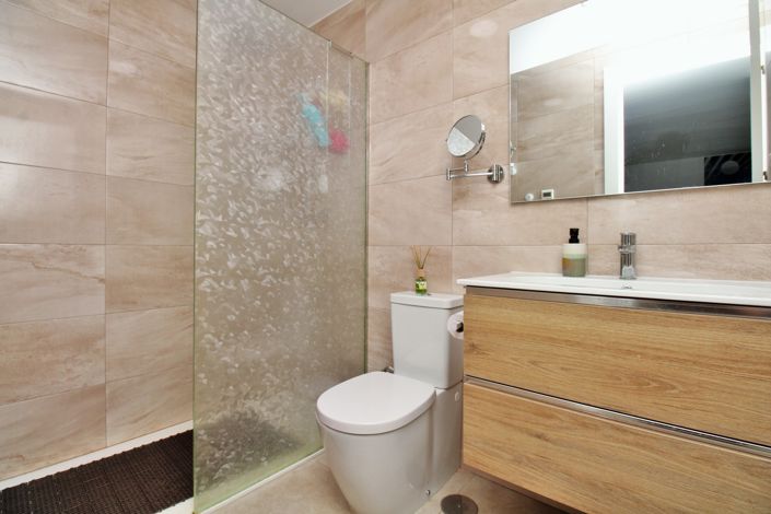 Image No.25-3 Bed Villa for sale