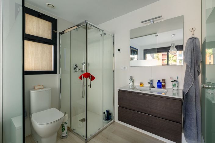 Image No.15-2 Bed Apartment for sale