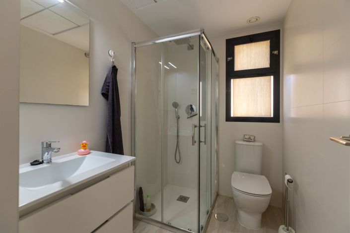 Image No.18-2 Bed Apartment for sale