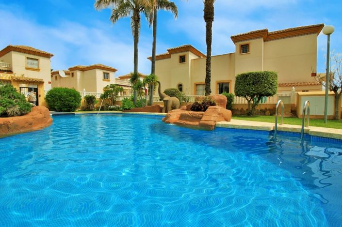 Image No.28-Maison de ville de 3 chambres à vendre à Villamartin