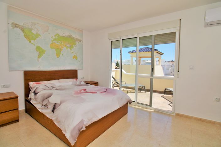 Image No.16-Maison de ville de 3 chambres à vendre à Villamartin