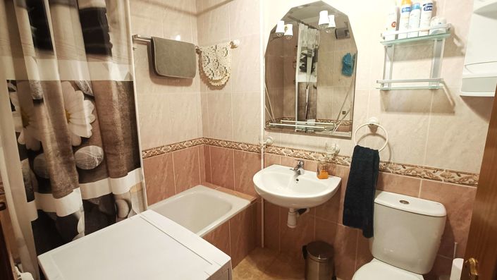 Image No.13-2 Bed Apartment for sale