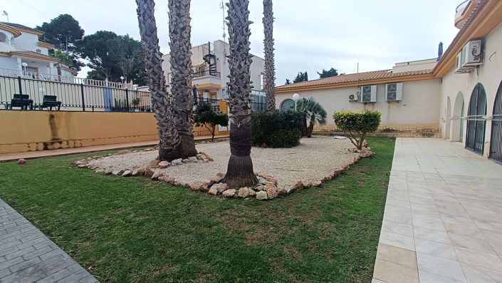 Image No.23-2 Bed Apartment for sale