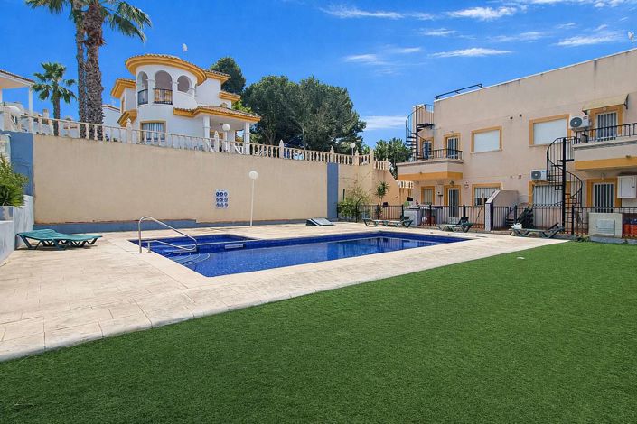 Image No.24-2 Bed Apartment for sale