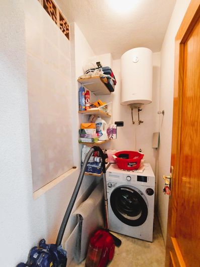 Image No.20-2 Bed Apartment for sale