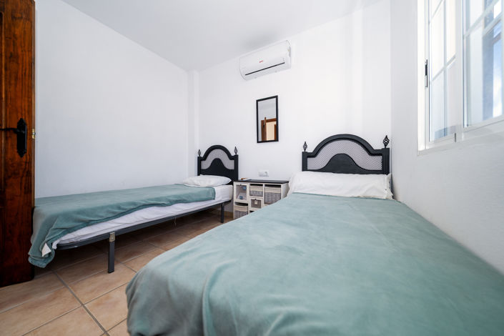 Image No.17-3 Bed Villa for sale