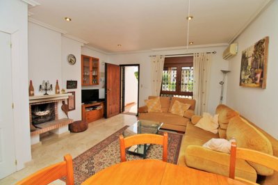 o1jmqar35chbp1qvu1pousu1aq52i