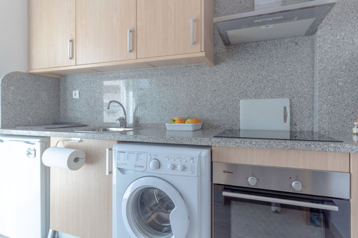 Image No.12-2 Bed Townhouse for sale