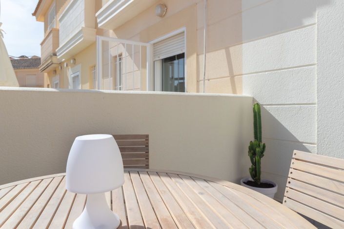 Image No.35-2 Bed Townhouse for sale