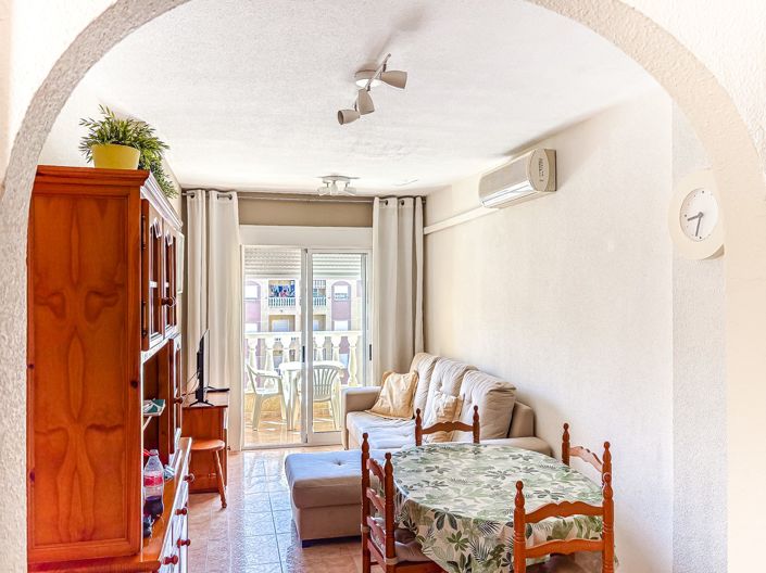 Image No.5-Appartement de 2 chambres à vendre à Torrevieja