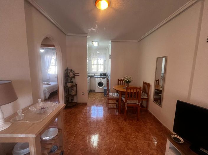 Image No.22-2 Bed Apartment for sale