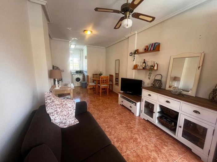 Image No.25-2 Bed Apartment for sale