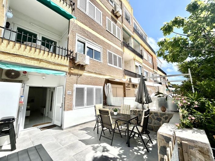 Image No.20-2 Bed Apartment for sale