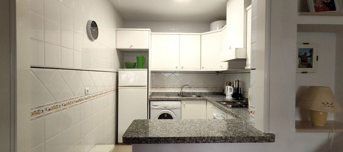 Image No.15-2 Bed Bungalow for sale
