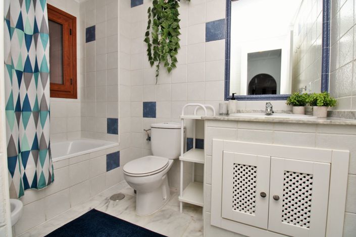 Image No.17-2 Bed Apartment for sale