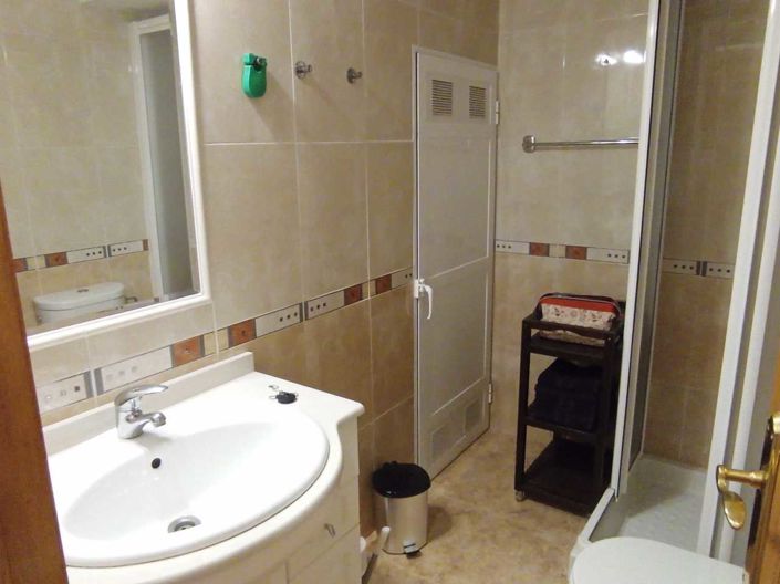 Image No.28-3 Bed Townhouse for sale