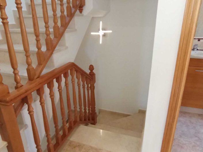 Image No.37-3 Bed Townhouse for sale