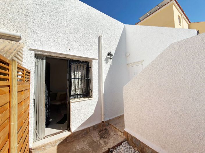 Image No.25-1 Bed Bungalow for sale