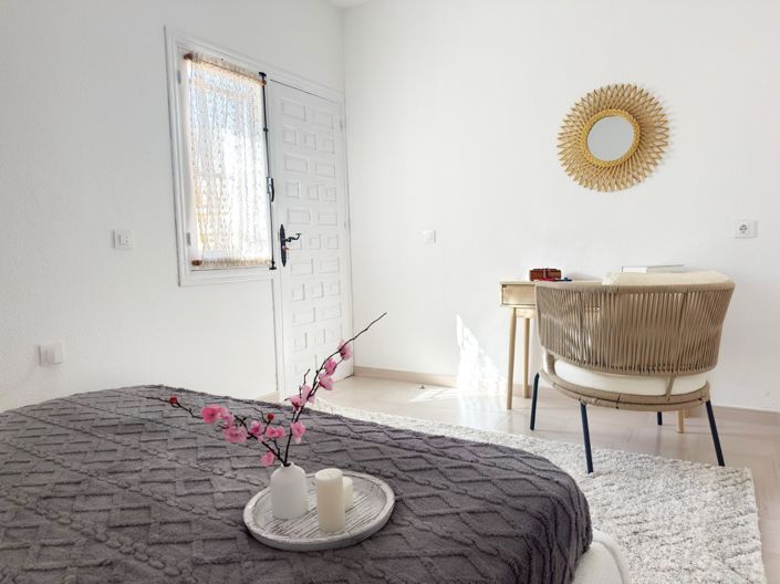 Image No.3-1 Bed Bungalow for sale