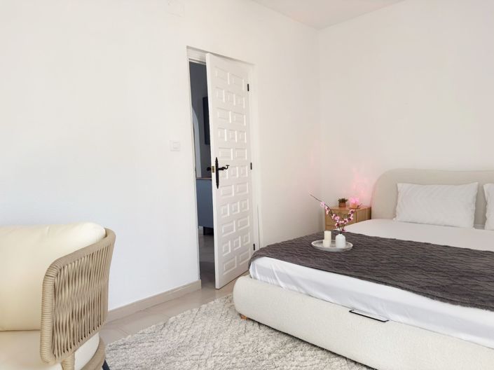 Image No.4-1 Bed Bungalow for sale