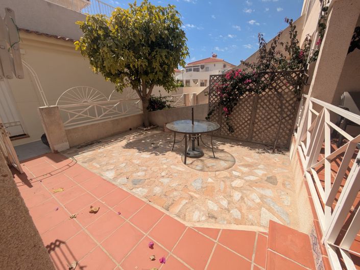 Image No.3-Appartement de 2 chambres à vendre à Playa Flamenca