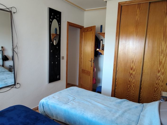 Image No.24-2 Bed Apartment for sale