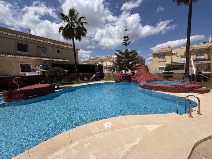 Image No.16-2 Bed Apartment for sale