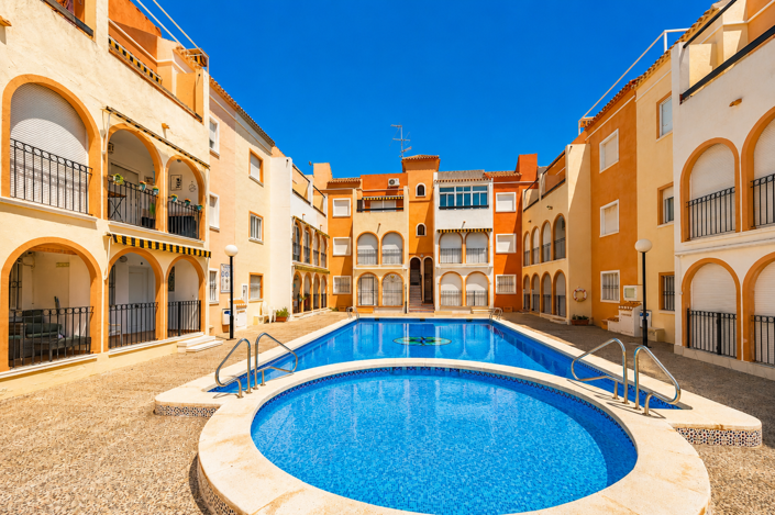 Image No.23-2 Bed Apartment for sale