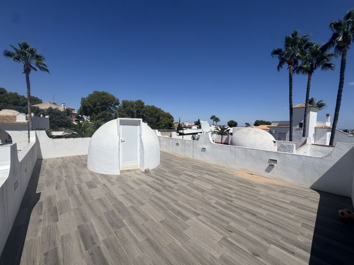 Image No.21-2 Bed Villa for sale