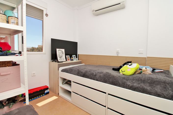 Image No.24-3 Bed Townhouse for sale