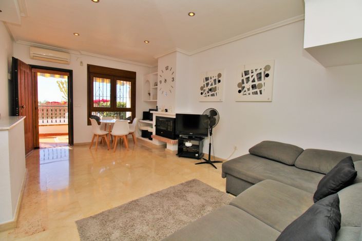 Image No.13-3 Bed Townhouse for sale