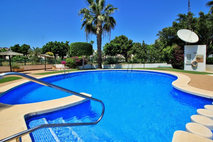 Image No.38-3 Bed Townhouse for sale
