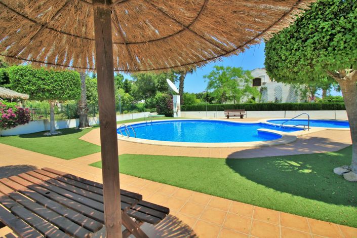 Image No.39-3 Bed Townhouse for sale