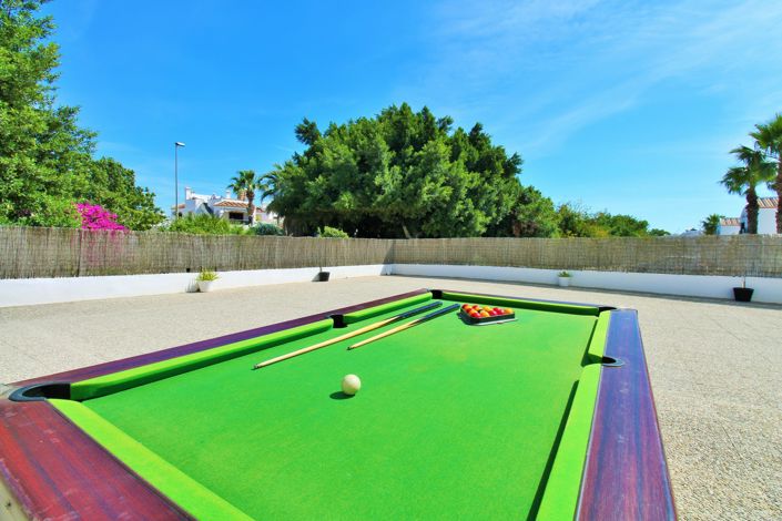 Image No.8-3 Bed Townhouse for sale