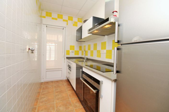 Image No.10-2 Bed Bungalow for sale