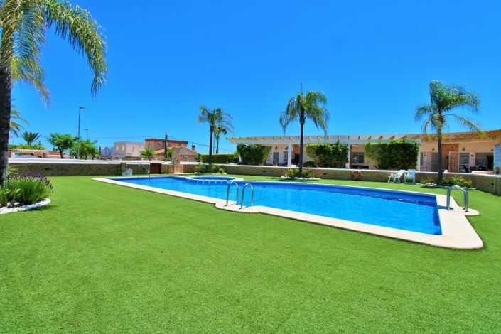 Image No.28-2 Bed Bungalow for sale