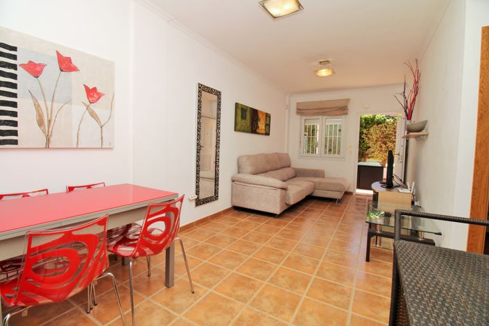 Image No.8-2 Bed Bungalow for sale