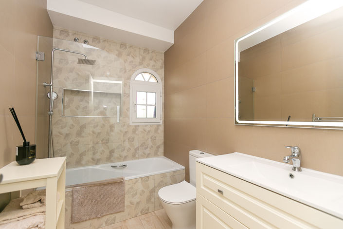 Image No.26-3 Bed Villa for sale