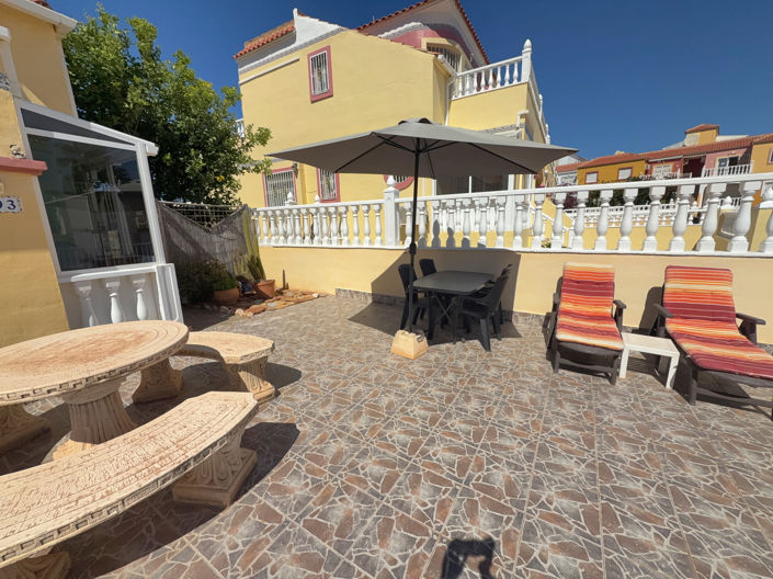 Image No.5-2 Bed Townhouse for sale