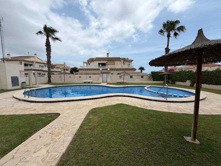 Image No.4-3 Bed Villa for sale