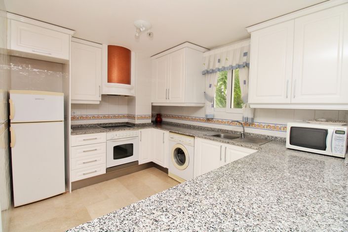 Image No.10-2 Bed Apartment for sale