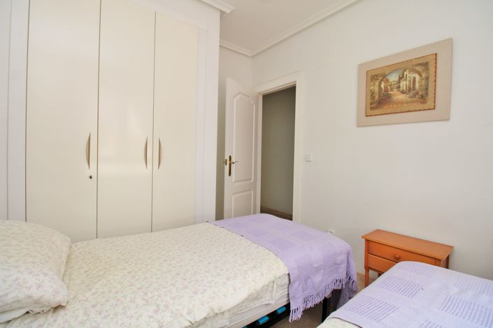 Image No.17-2 Bed Apartment for sale