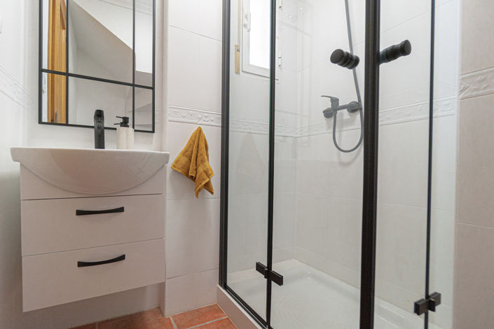Image No.19-3 Bed Townhouse for sale