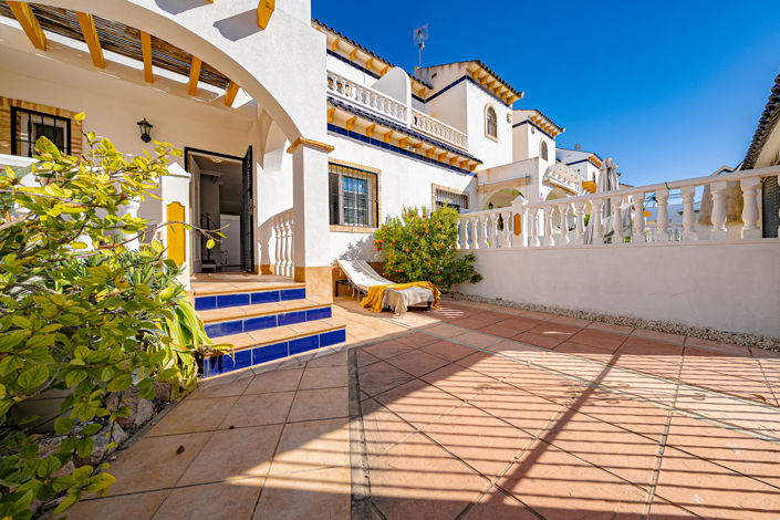 Image No.3-3 Bed Townhouse for sale