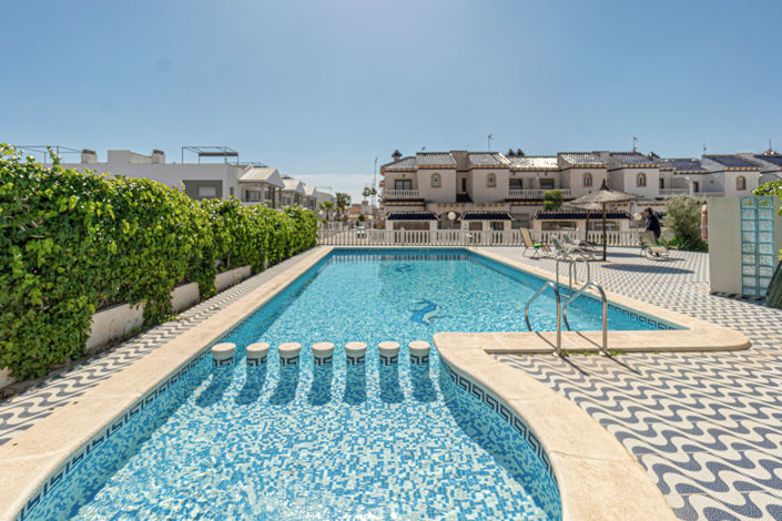 Image No.45-3 Bed Townhouse for sale