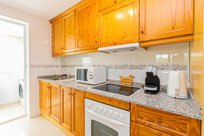 Image No.23-2 Bed Townhouse for sale